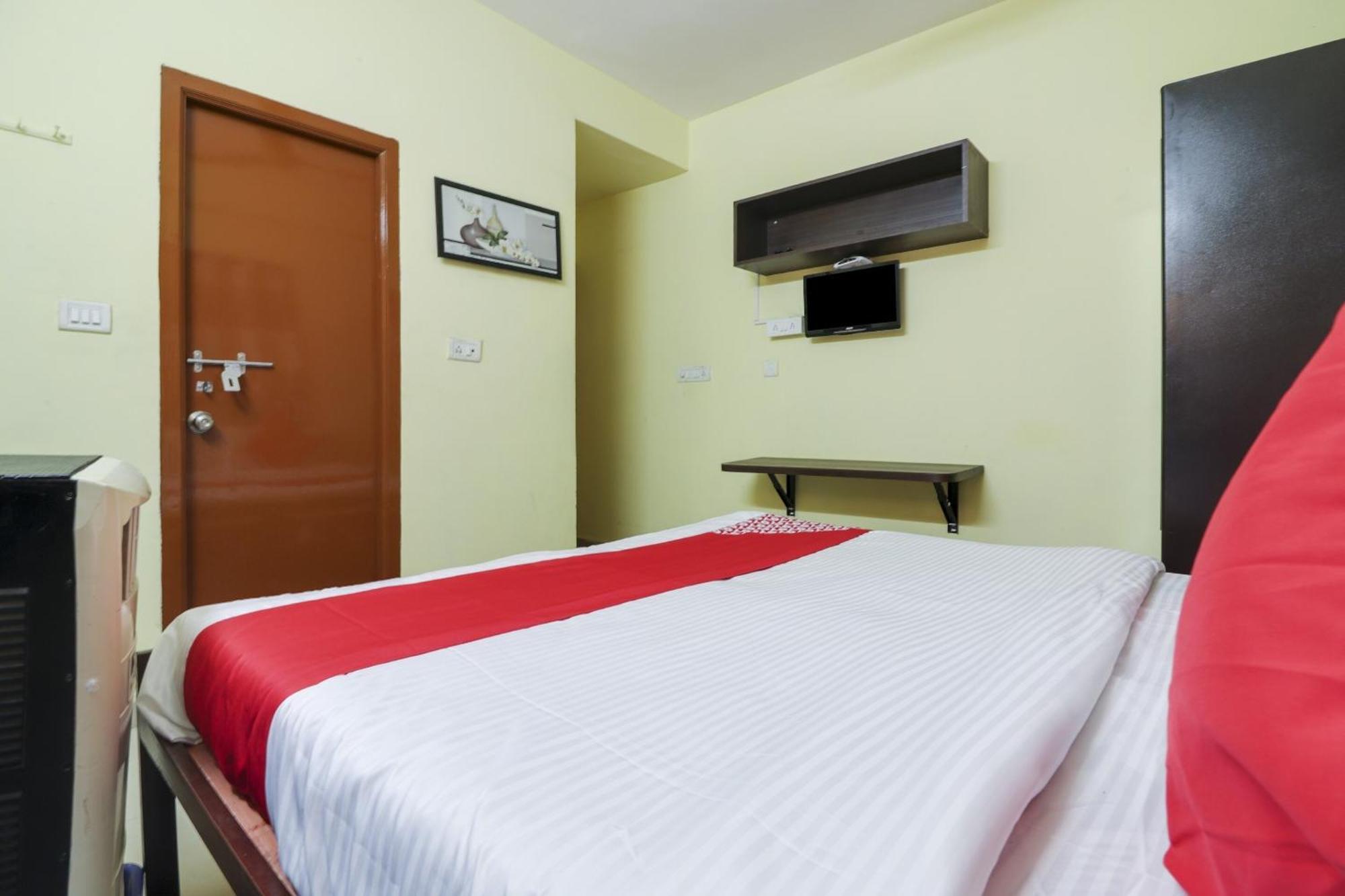 Hotel O Ruby Grand Inn Kondapur  Bagian luar foto